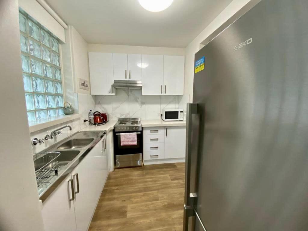 1 Bdrm With Parking, Walk To Beach Melbourne Luaran gambar